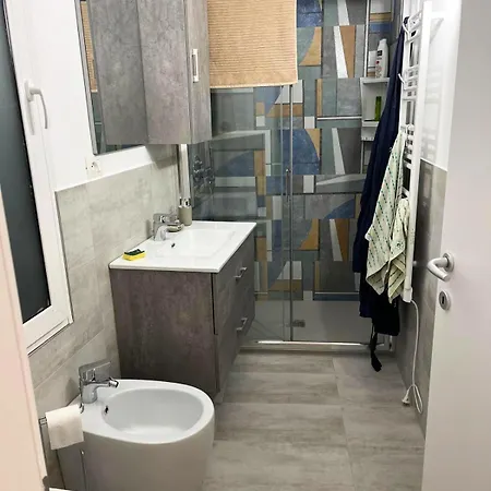 Dolphin & Whale House Apartament Genua