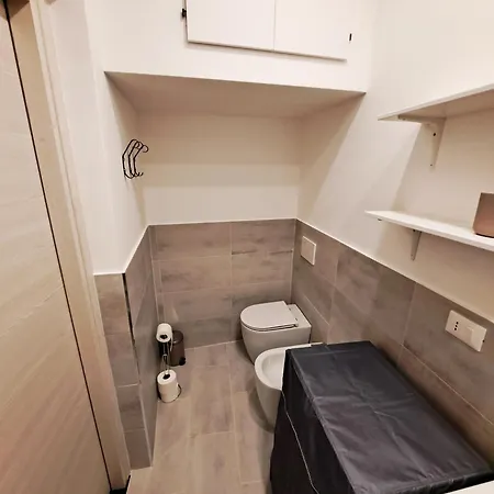 Dolphin & Whale House 热那亚