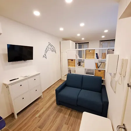 Dolphin & Whale House Apartament