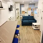 Dolphin & Whale House *
