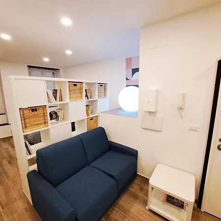 Dolphin & Whale House